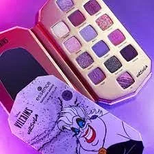 ESSENCE PALETTE FARD A PAUPIERE VILLAINS URSULA NUMERO 02