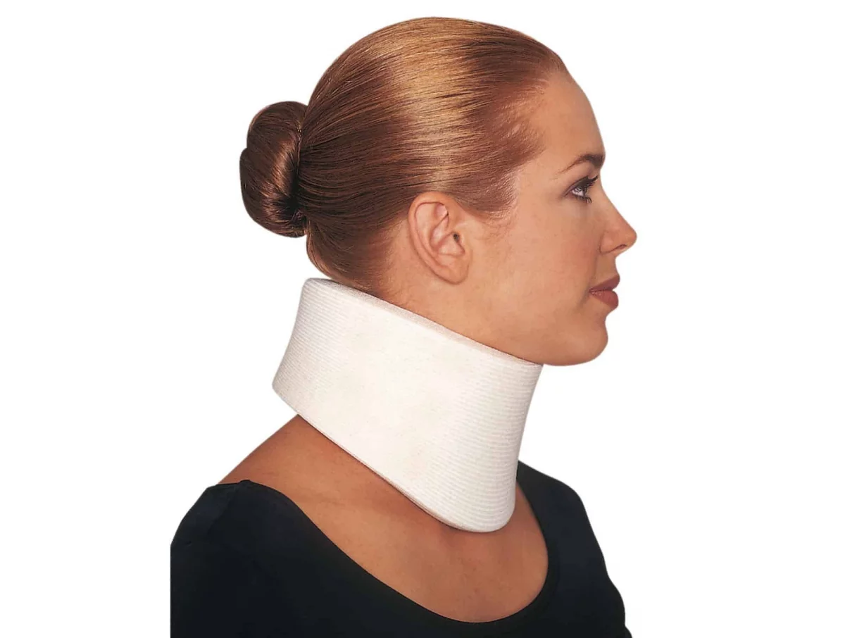 Case Collier Cervical Mousse Taille 3 Reference Ns03